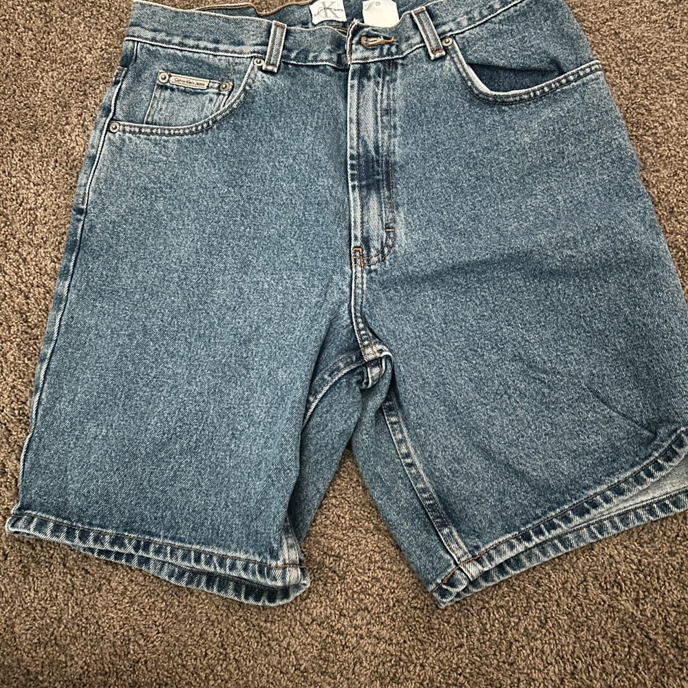 Calvin Klein Jeans Blue Denim Vintage Mom/Dad Shorts Mid thigh